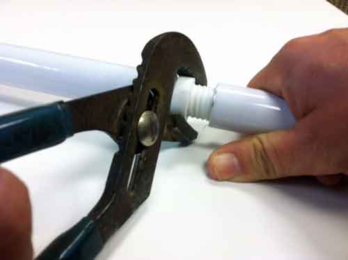 Spinning Flagpole Tighten Sections